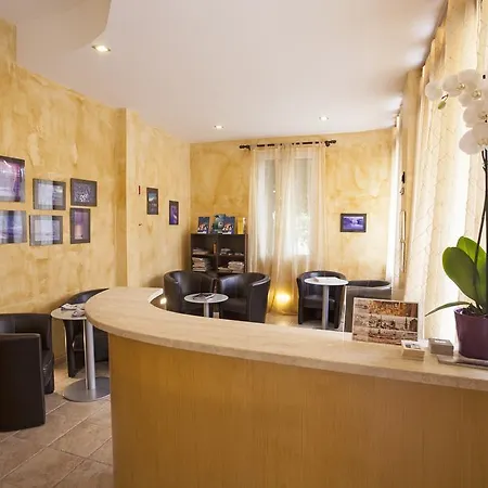 Conchiglia Apart Otel Alassio