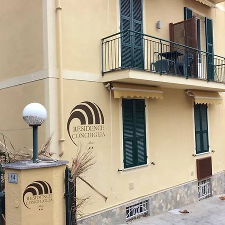 Conchiglia Apart Otel Alassio