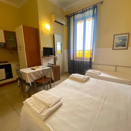 Conchiglia Hotel apartamentowy 2*